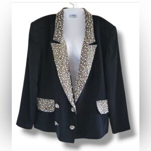 Vintage Liz Elena  w/pearls & beads  14